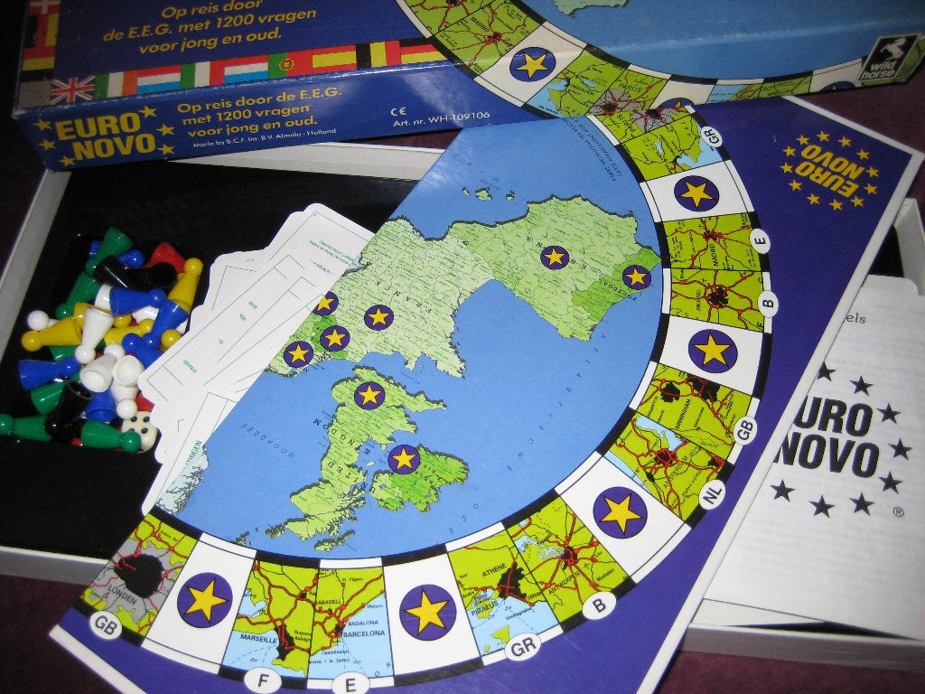 Euro Novo, Ophalen of Verzenden, Zo goed als nieuw