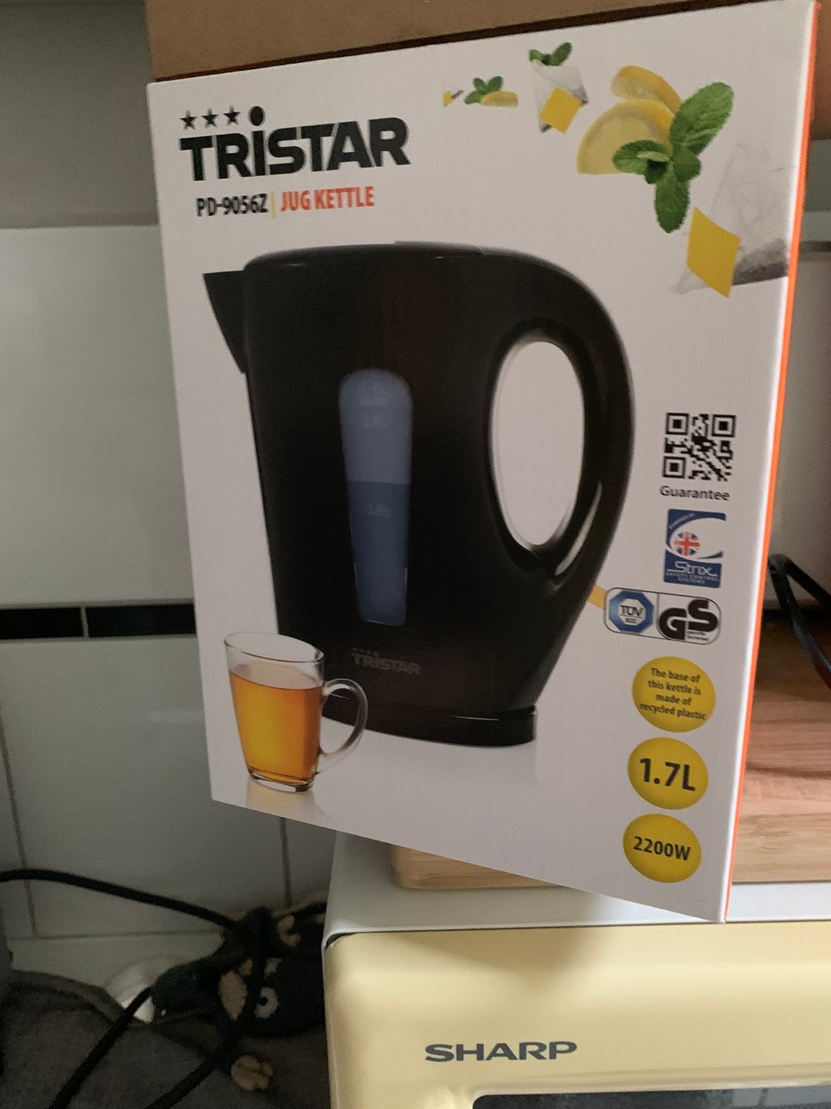 Nieuwe waterkoker 1.7 liter, 1 tot 2 liter, Ophalen, Nieuw