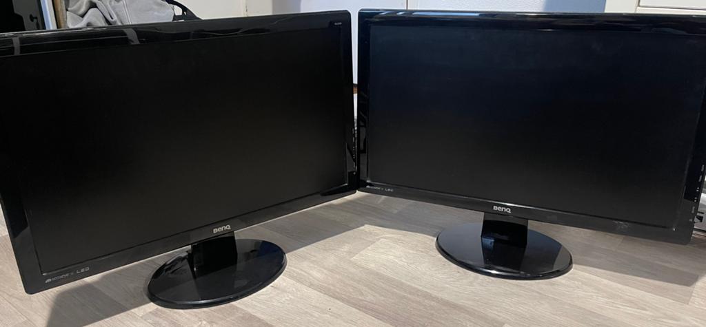 BenQ 22” LED monitoren – per stuk of samen, Ophalen, Gebruikt, Quad HD (2K), DVI
