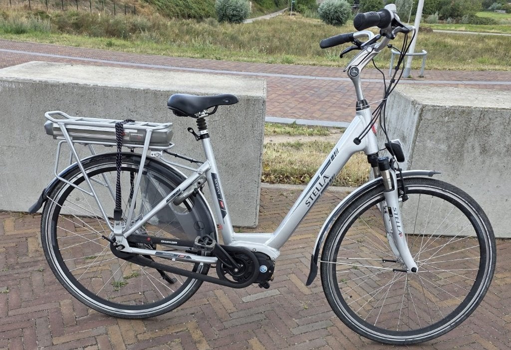 stella modena mpf middenmotor elektrische fiets 28''/53cm, Zo goed als nieuw, 51 tot 55 cm, 50 km per accu of meer, Ophalen