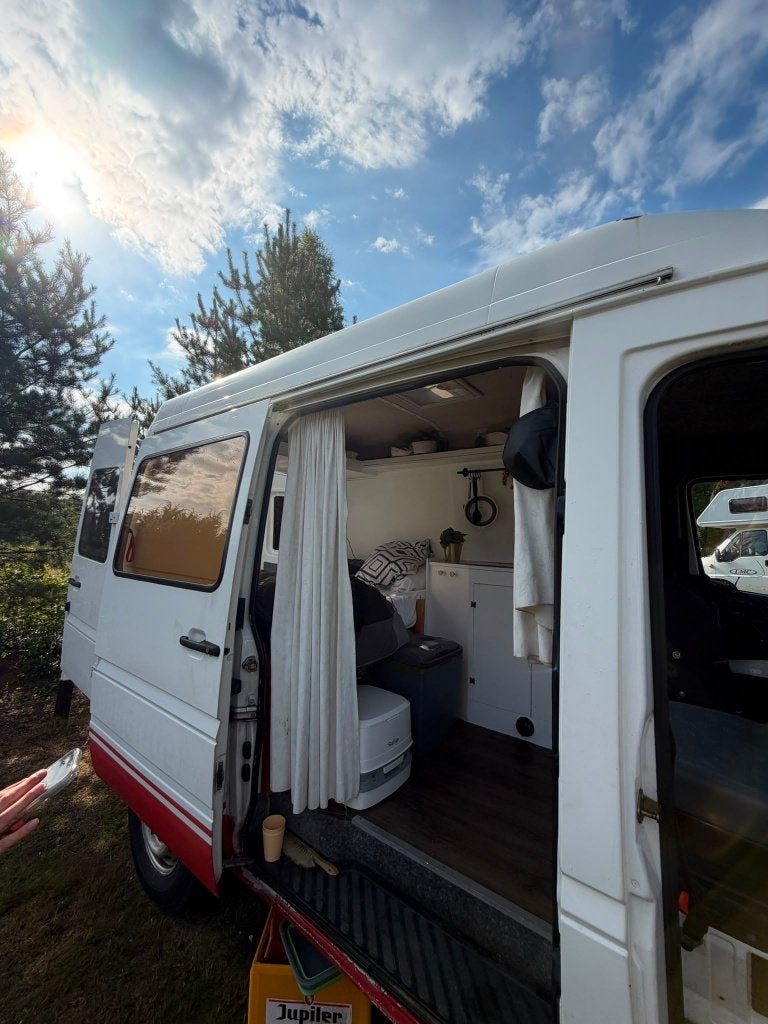 Foto 4 van Mercedes-Benz Camper