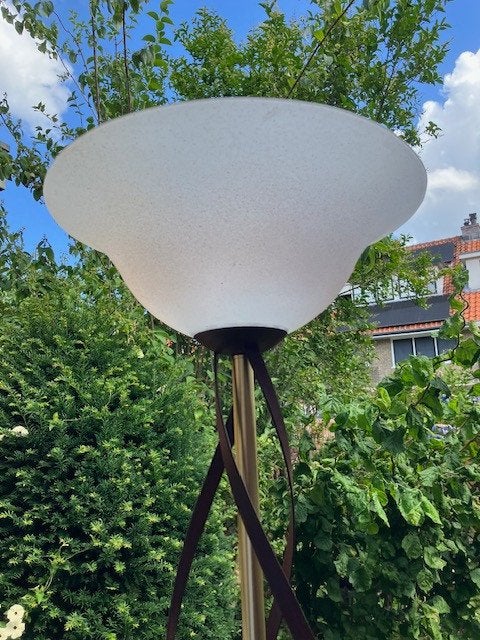 Metalen staande lamp, Hilversum, Ophalen, Zo goed als nieuw, Glas, 150 tot 200 cm