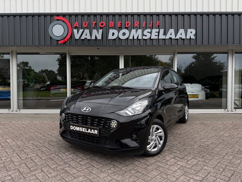 Hyundai I10 1.0 COMFORT - NL Auto Cruise Airco Carplay Lane, Auto's, Voorwielaandrijving, Gebruikt, 899 kg, 4 stoelen