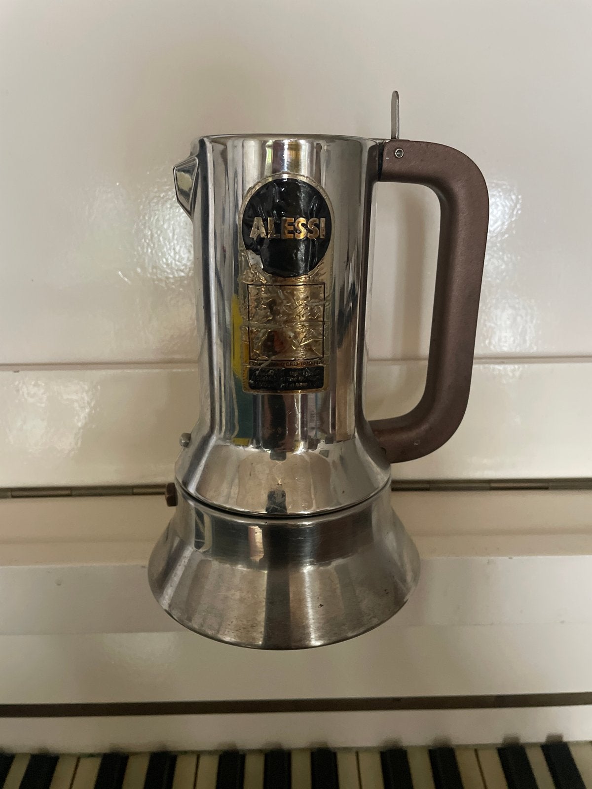 Vintage Alessi Moka Express Koffiepot - Zo goed als nieuw, Witgoed en Apparatuur, Koffiezetapparaten, Koffiemachine, Gemalen koffie