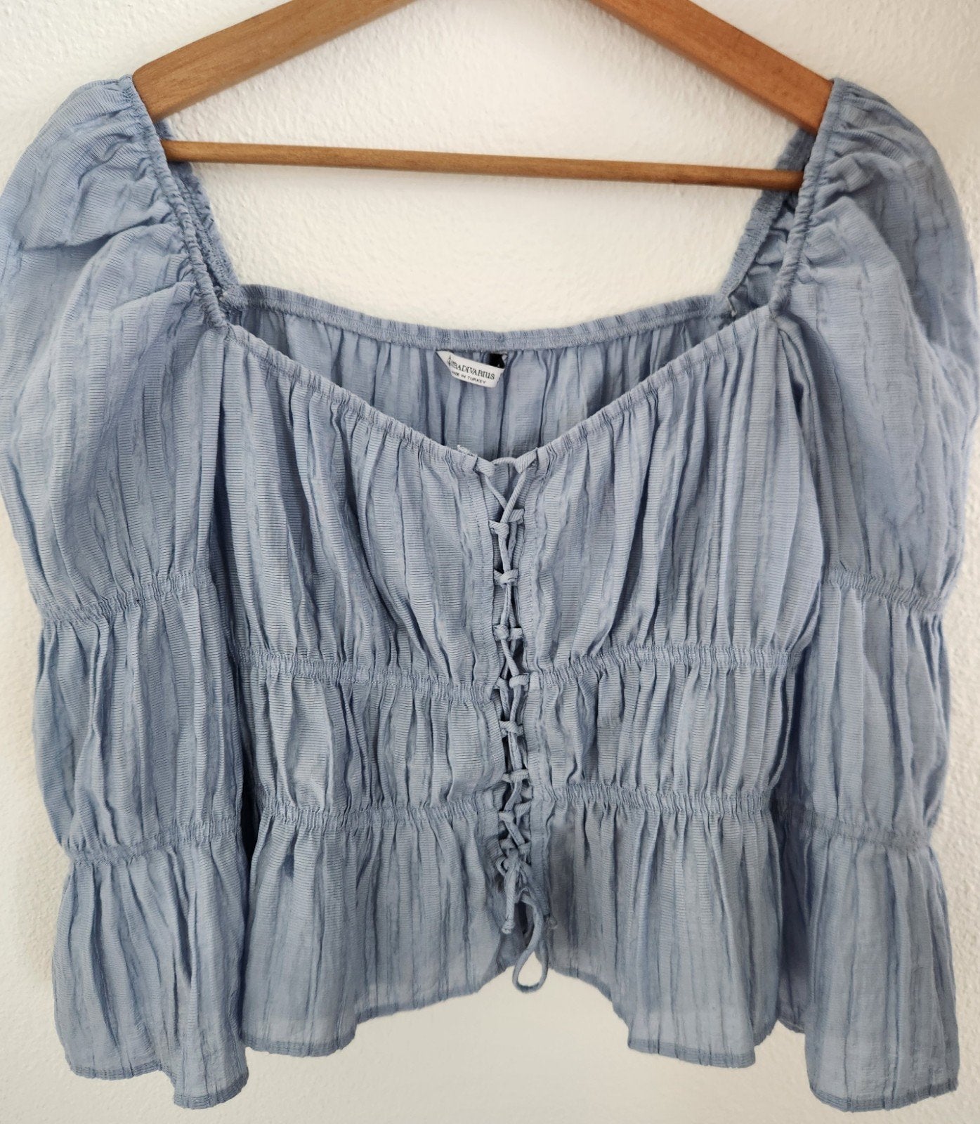 Blouse, kleur licht blauw, maat m, merk Stradivarius, Maat 38/40 (M), Blauw, Ophalen of Verzenden, Zo goed als nieuw