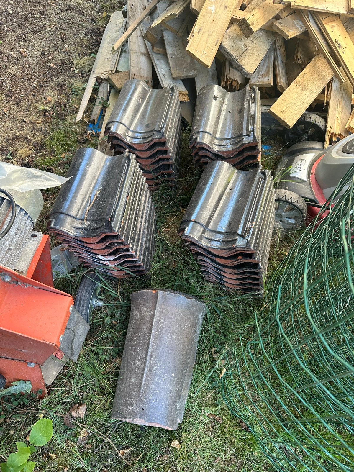 Dakpannen 39st en nokpannen 3st, Doe-het-zelf en Verbouw, Dakpannen en Dakbedekking, Ophalen, Overige materialen, Overige kleuren