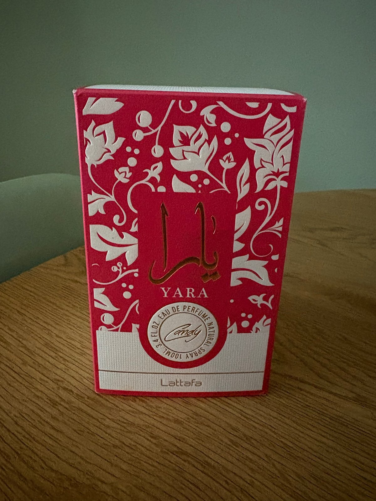 Lattafa Yara Candy Eau de Parfum - Zoet & Fruitig uit Dubai, Ophalen of Verzenden, Nieuw