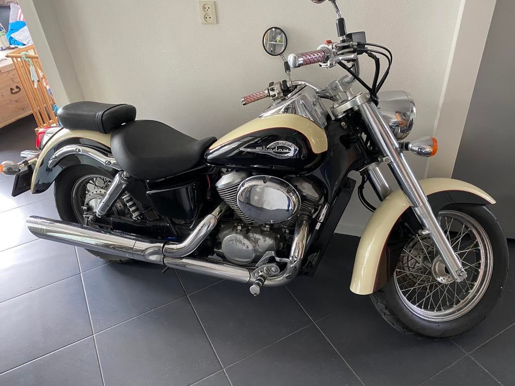 Honda shadow american classic, Motoren, Ophalen of Verzenden
