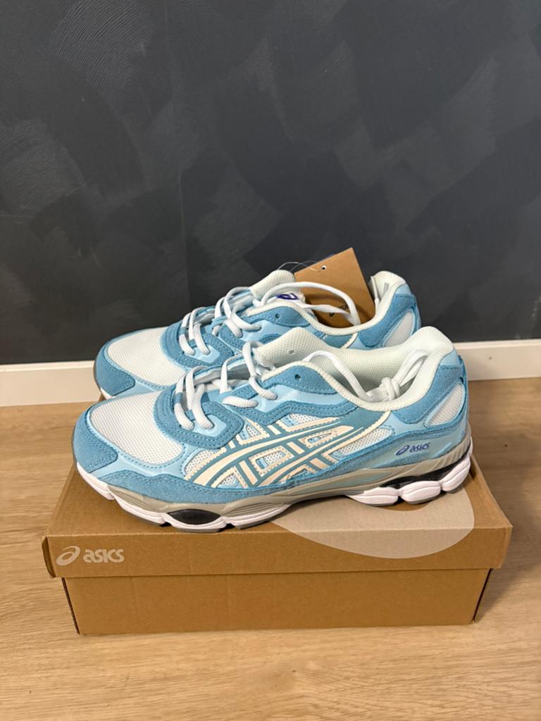 Asics Gel NYC Baby Blue, Ophalen of Verzenden, Zo goed als nieuw, Blauw