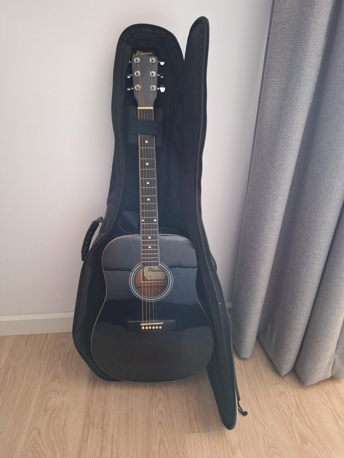 Phoenix Western gitaar met hoes en gitaarband, Ophalen, Gebruikt, Western- of Steelstringgitaar, Met koffer