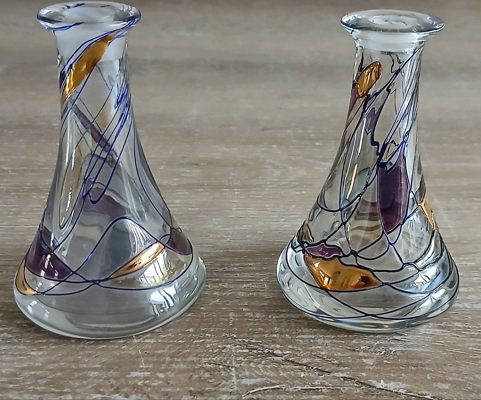 Set 2 mini vaasjes roemeens glas glazen vazen paars goud, Ophalen of Verzenden, Zo goed als nieuw, Overige kleuren, Glas