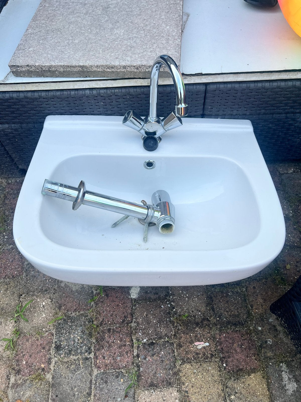 Sphinx wastafel voor badkamer met Grohe kraan - Zgan, Ophalen, Zo goed als nieuw, Wasbak of Wastafel