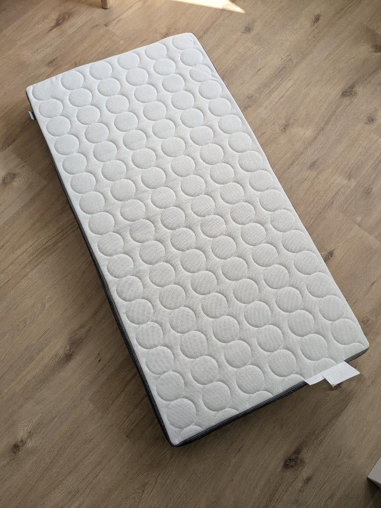 Ikea Himilavalv baby matras voor babybed ledikant, Kinderen en Baby's, Ophalen, Zo goed als nieuw, Ledikant