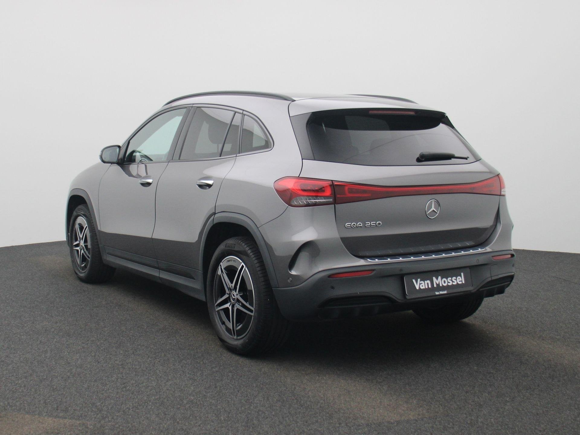 Mercedes-Benz EQA EQA 250 AMG Line | Automaat | Navigatie |, Auto's, 12 maanden, Stof, Gebruikt, 190 pk