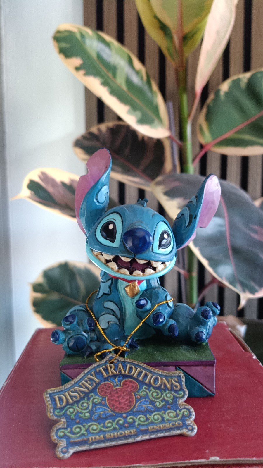 Disney Traditions Stitch "Ohana Means Family" Beeldje, Ophalen of Verzenden, Overige figuren, Zo goed als nieuw, Beeldje of Figuurtje