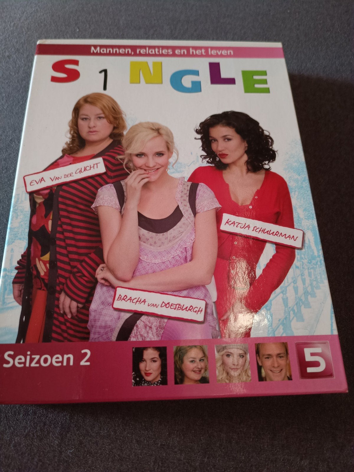 Single seizoen 2 - dvd, Cd's en Dvd's, Dvd's | Tv en Series, Alle leeftijden, Ophalen of Verzenden, Zo goed als nieuw, Komedie