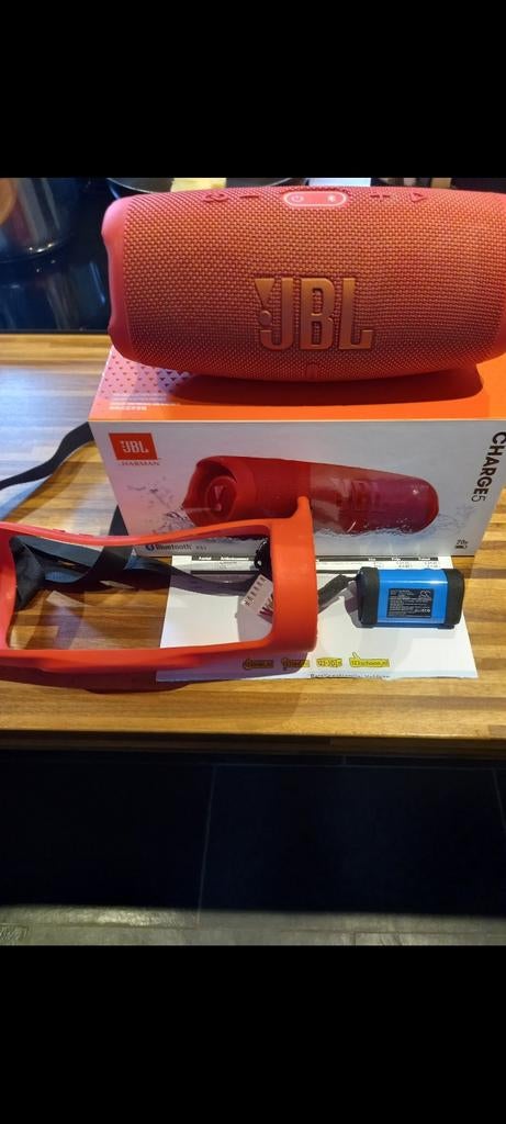 JBL charge 5; Let op, lees tekst!!, Ophalen, Minder dan 60 watt, Overige typen, JBL