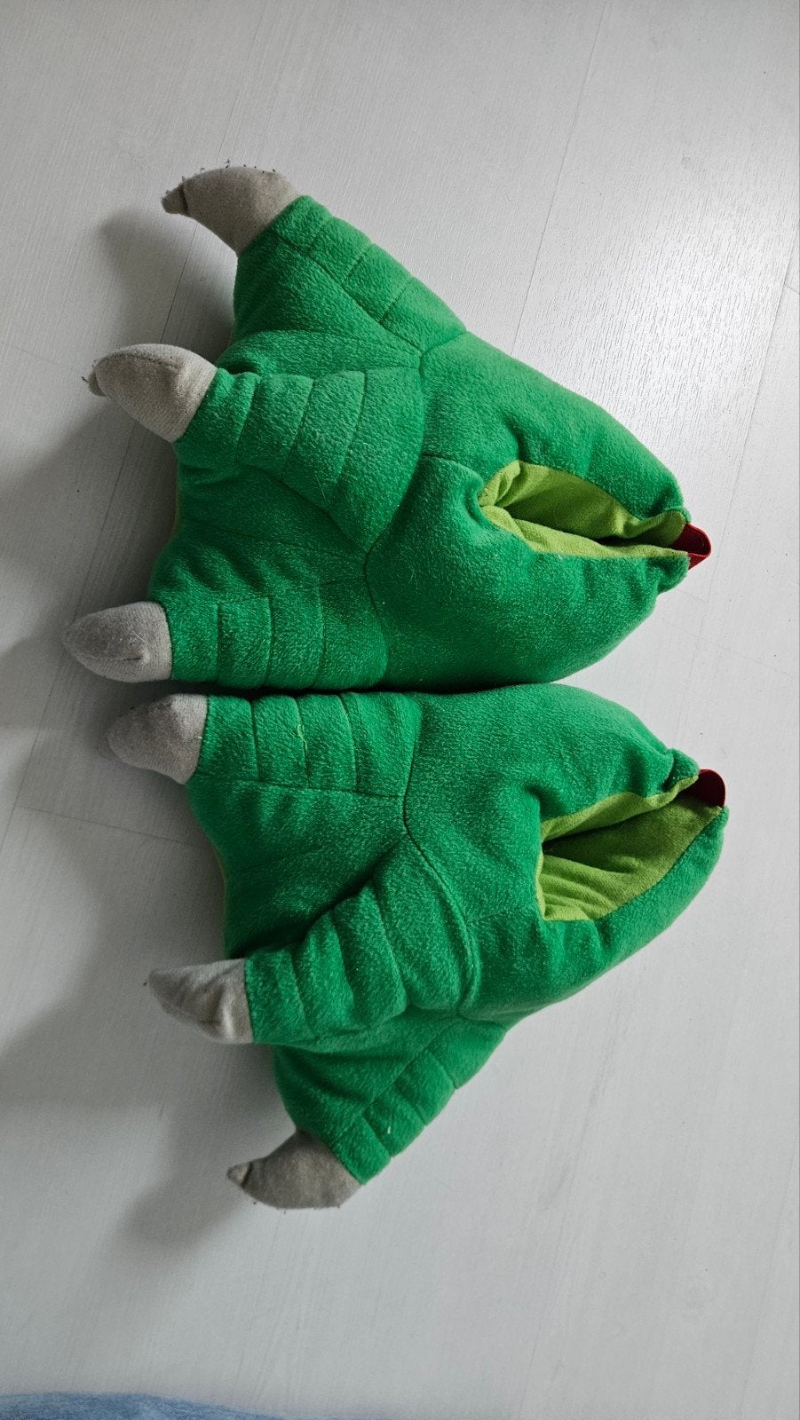Efteling Draakpantoffels - Maat 39/41, Ophalen of Verzenden, Gebruikt, Kleding