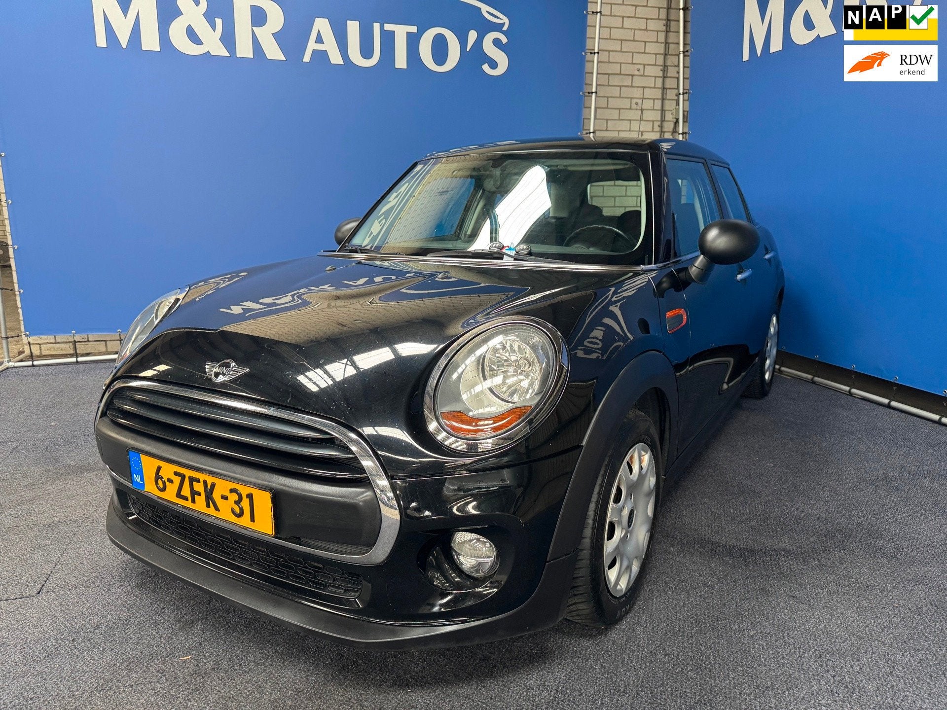 Mini 5-Deurs 1.2 One Business Nieuwe APK