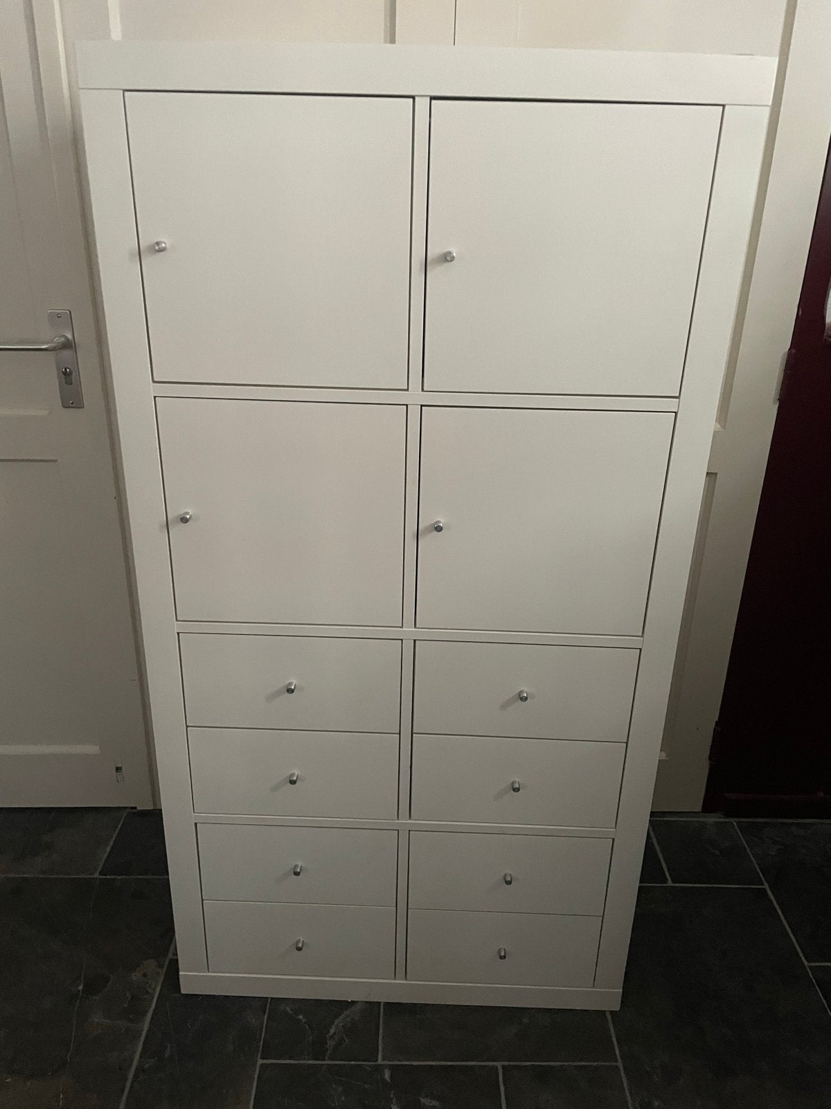 Witte IKEA KALLAX kast met 4 deuren en 4 laden, Huis en Inrichting, Kasten | Overige, Ophalen, Gebruikt