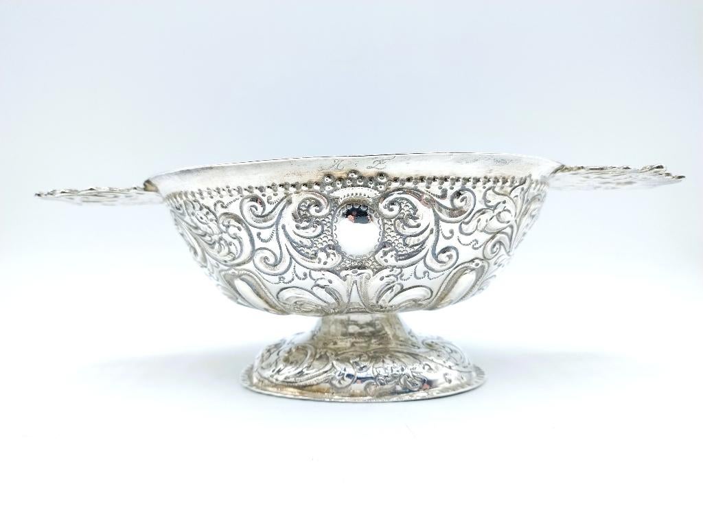 Zilveren brandewijnkom, J. de Vries, Sneek, 1764, Antiek en Kunst, Verzenden, Zilver