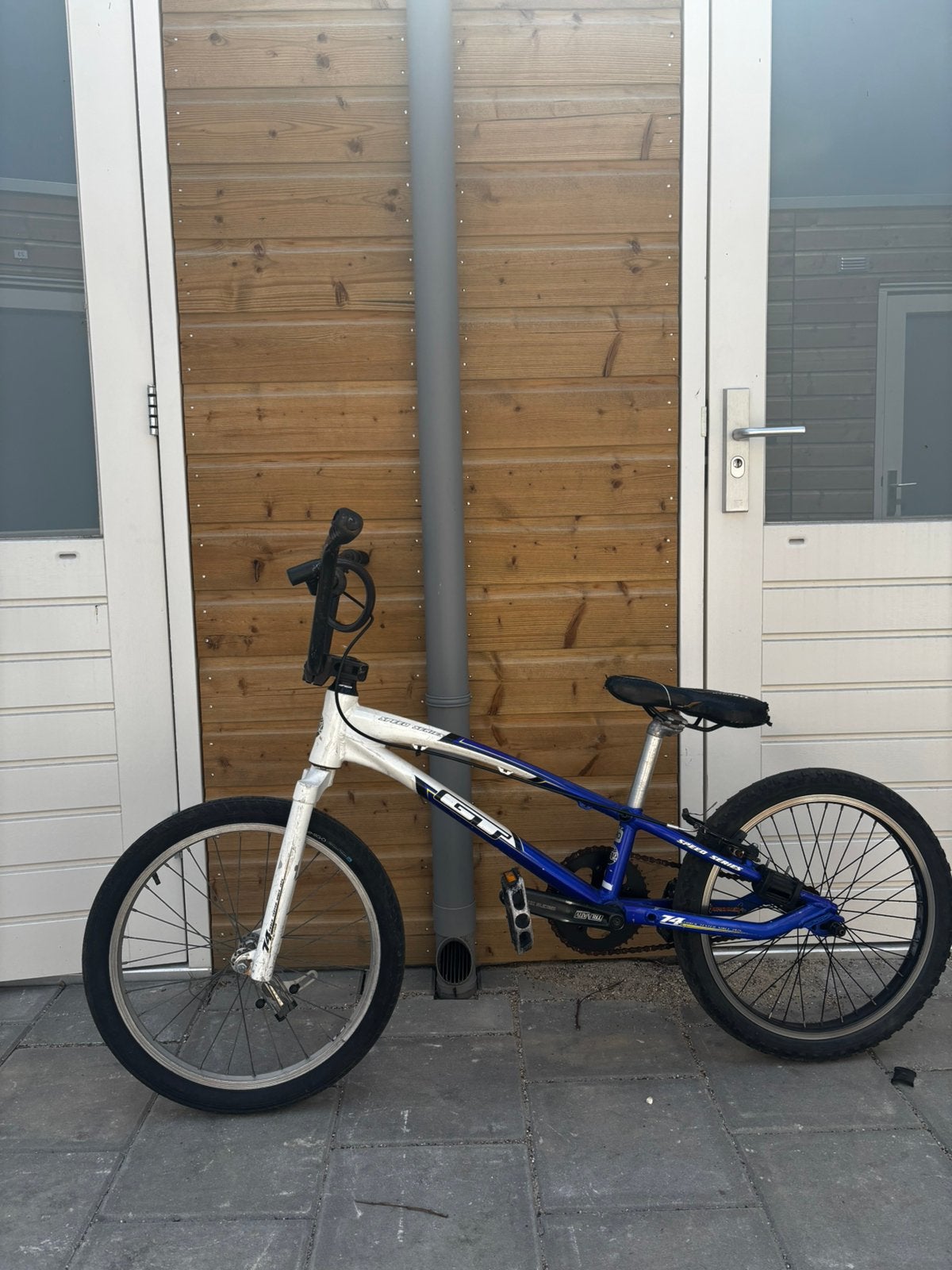 Kinderfiets, Fietsen en Brommers, Ophalen of Verzenden, Zo goed als nieuw, Staal