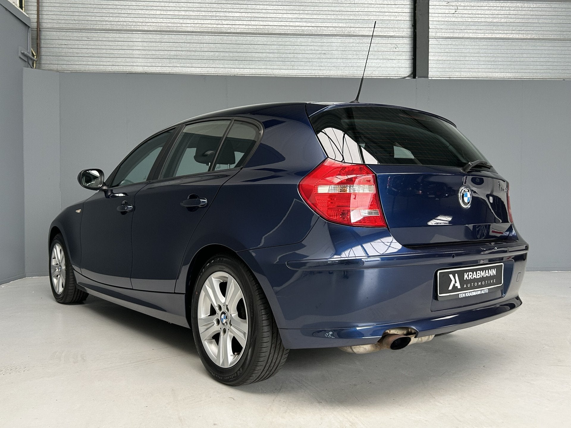 BMW 1-serie 116i High Executive Nwe Ketting|Cruise|Clima|You, Auto's, 1-Serie, Euro 5, Zwart, 4 cilinders
