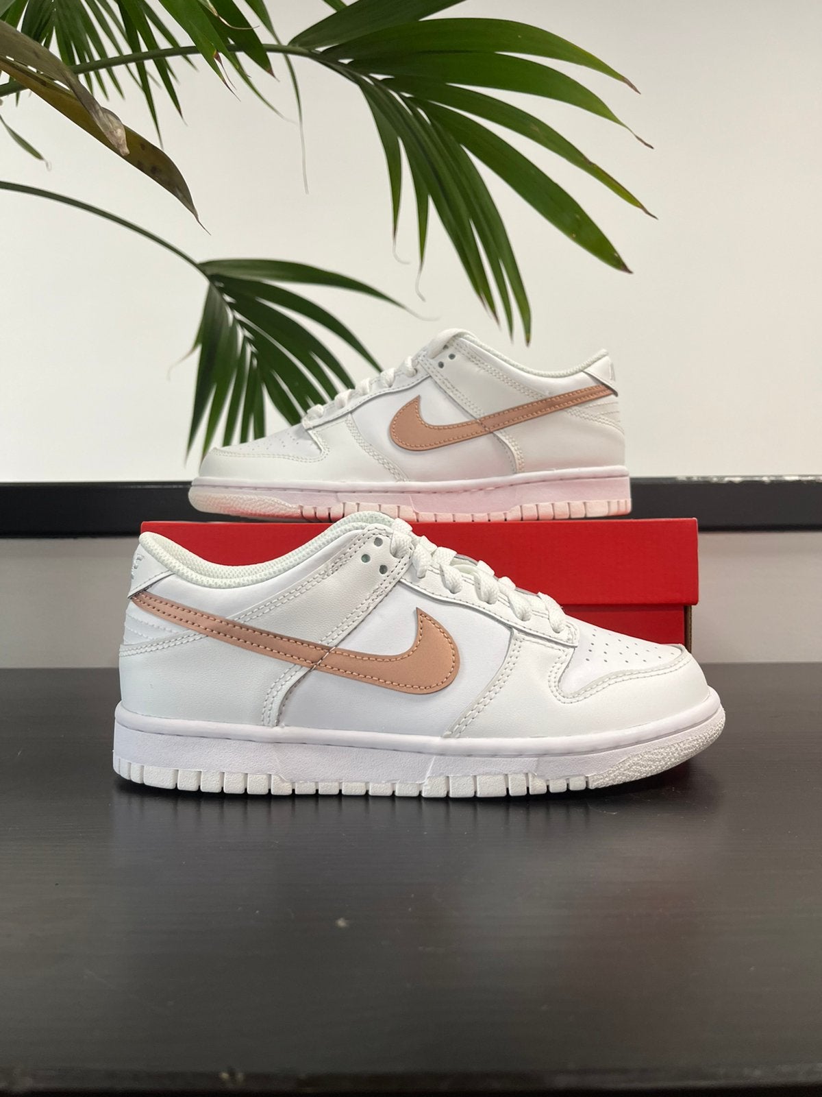 Nike Dunk Low White Pink (GS), Meisje, Schoenen, Nieuw, Ophalen of Verzenden