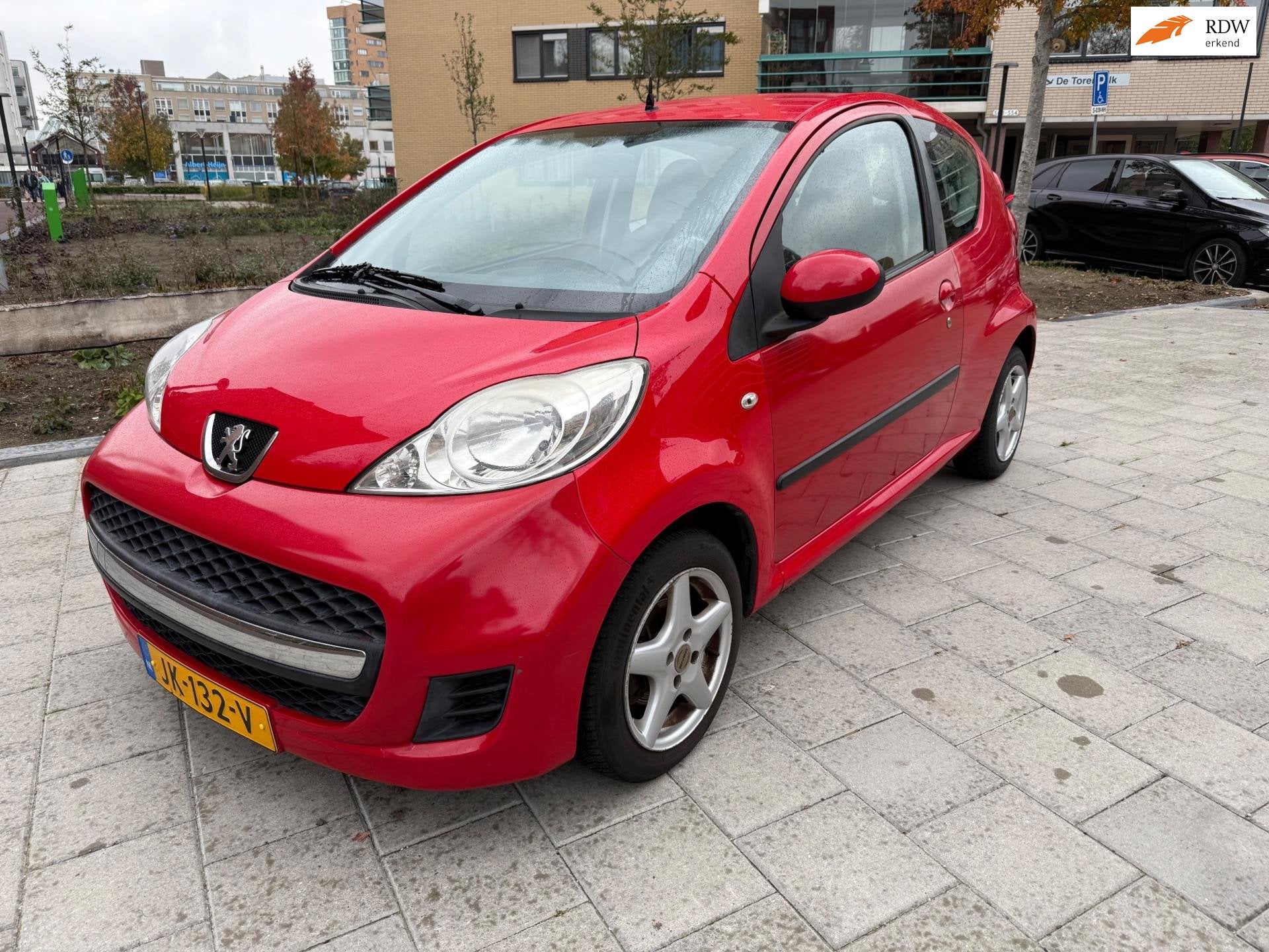 Peugeot 107 1.0-12V XR | Airco | Centrale vergrendeling, Voorwielaandrijving, Gebruikt, 4 stoelen, 68 pk