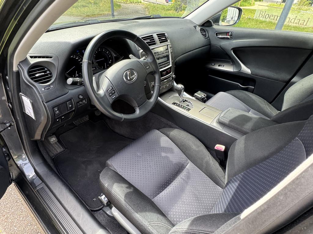 Lexus IS 250 V6, 7.000 KM P/JR !, EXTREEM MOOI ! (bj 2007), Automaat, Achterwielaandrijving, Gebruikt, 1535 kg