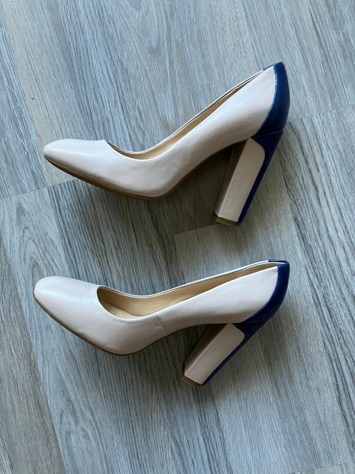 2 x gedragen schoenen Geox hoge hak mt 38 koopje, Kleding | Dames, Schoenen, Ophalen of Verzenden, Zo goed als nieuw, Overige kleuren