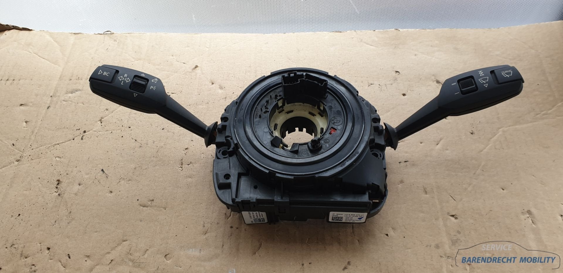 Stuurkolomschakelaar BMW E87 1 serie sleepring 696527001 ori, Petuelring 130
80788  Munich, DE, Gebruikt, Info@bmw.de, Ophalen of Verzenden
