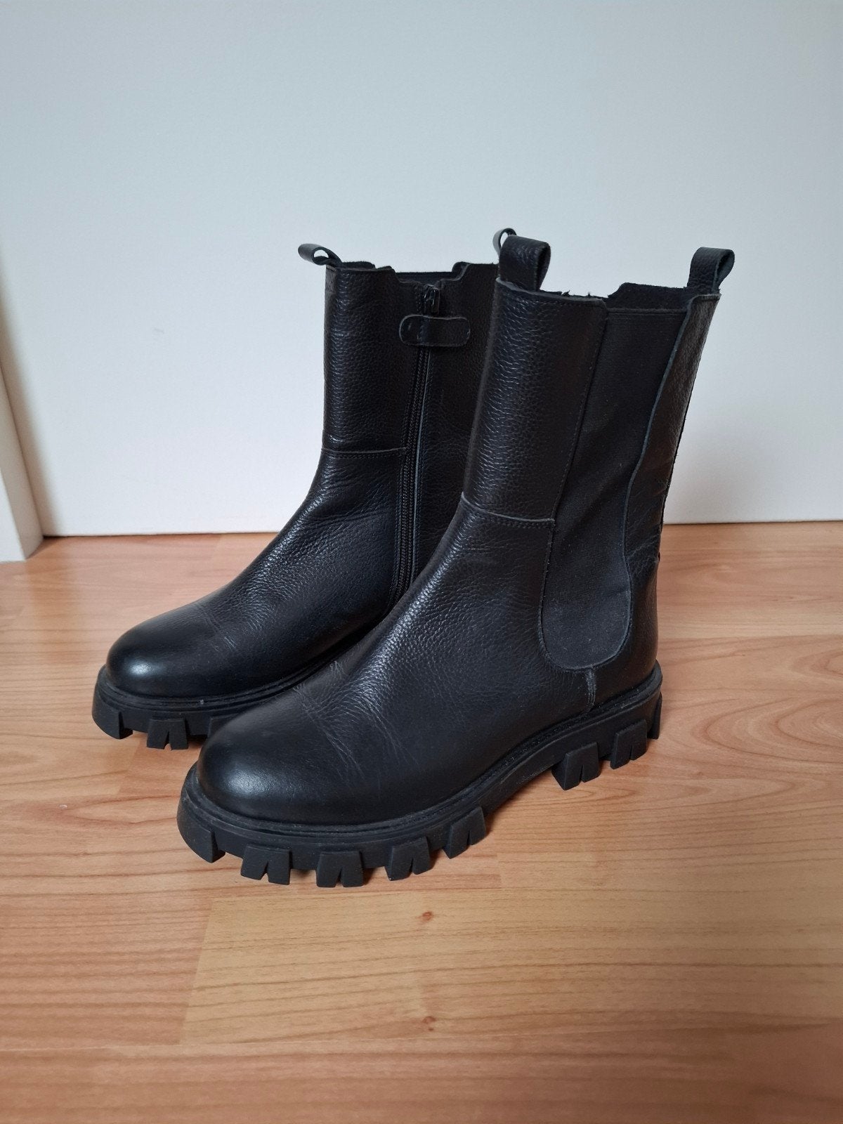 dames laarzen mt 36 merk Nelson NIEUW, Zwart, Lage of Enkellaarzen, Nieuw, Ophalen of Verzenden