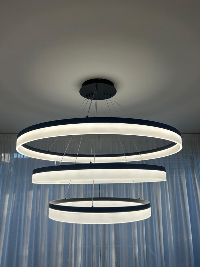 Moderne LED Hanglamp - Zwarte Ringen, Wit & Warm Licht, Ophalen, Zo goed als nieuw, Metaal, 75 cm of meer