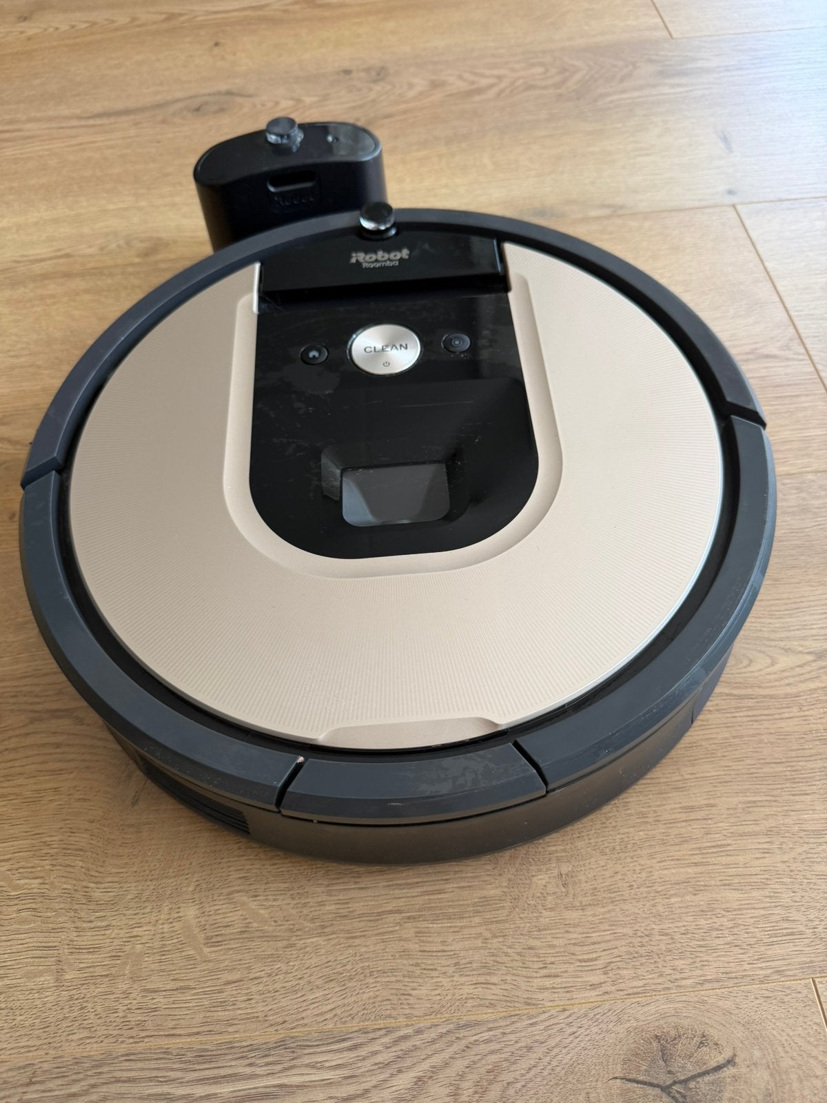 Roomba irobot 976 stofzuiger amper gebruikt, Witgoed en Apparatuur, Stofzuigers, Ophalen, Zo goed als nieuw