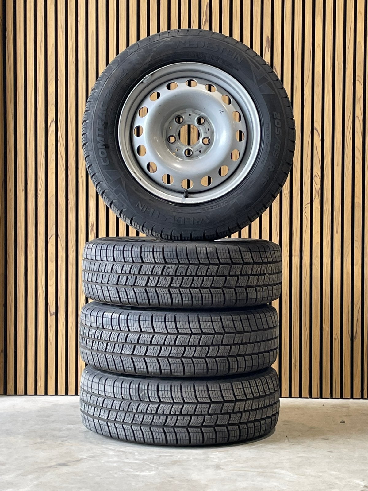 16 inch Merceses Vito 4 seasons Vredestein, Ophalen, 16 inch, Banden en Velgen, 205 mm