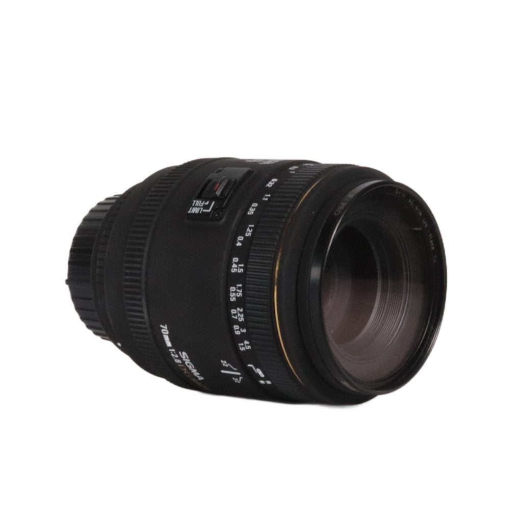 Sigma 70mm f/2.8 EX DG Macro Nikon Lens- Nette staat, Sigma, Gebruikt, https://www.sigma-global.com/en/contact/, 2-4-16 Kurigi, Asao-ku, Kawasaki-shi, Kanagawa 215-8530, Japan