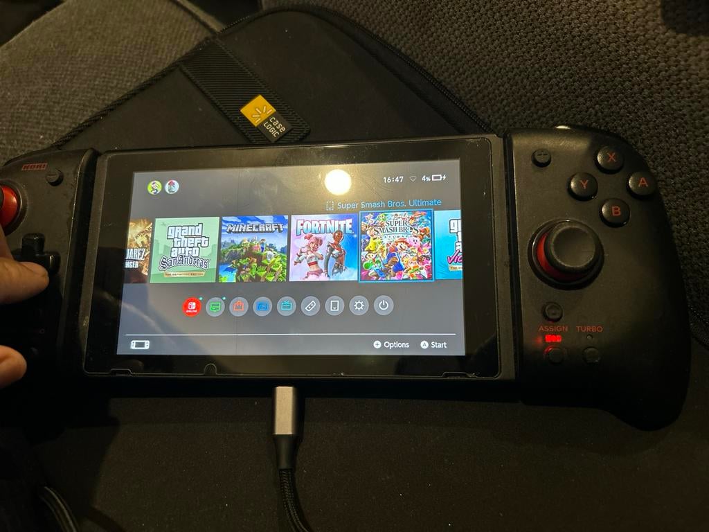 Nintendo Switch met games en accessoires, Gebruikt, Overige genres, Eén computer, Ophalen of Verzenden