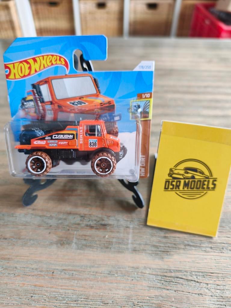 Hotwheels Mercedes Benz Unimog 1300L, S, Auto, R, Nieuw