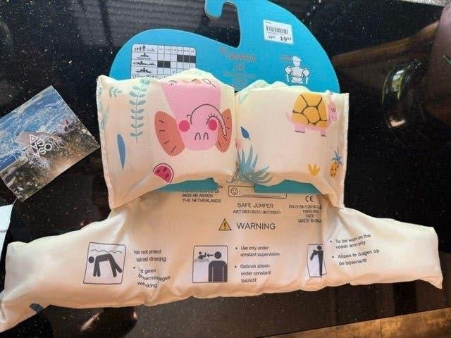 Zwemvest kind (NIEUW IN VERPAKKING) 15 - 30Kg, Kinderen en Baby's, Kinderkleding | Kinder-zwemkleding, Ophalen, Jongen of Meisje