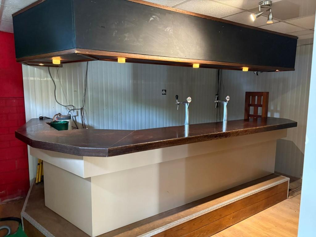 Complete bar. Inclusief tap-installatie en koelingen, Huis en Inrichting, Ophalen, Gebruikt