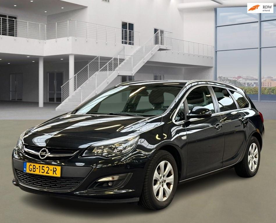 Opel Astra Sports Tourer 1.4 Turbo Blitz NAVI PSENSOR TREKHA, Auto's, Voorwielaandrijving, Gebruikt, Euro 6, 4 cilinders