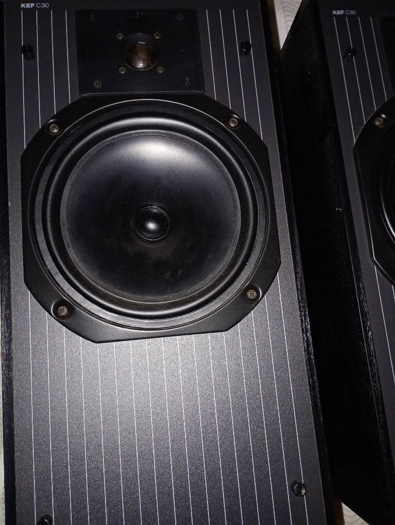 Aangeboden : nette, goedwerkende KEF C30 uit 1985, Ophalen, Gebruikt, 60 tot 120 watt, KEF