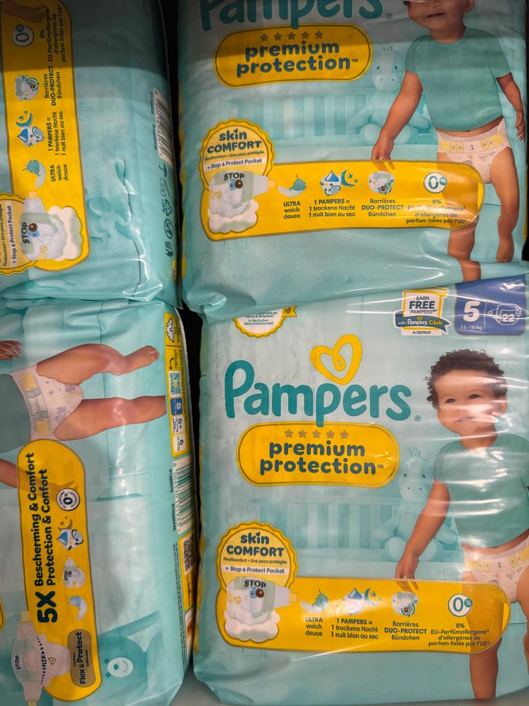 Pampers (275 luiers) Premium Maat 5 Luiers & Luierbroekjes, Ophalen, Nieuw, Jongen of Meisje