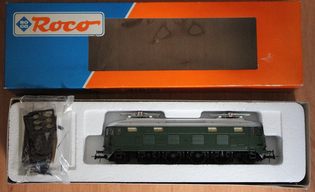E locomotief  NS   Br.1000   NIEUW, Nieuw, Ophalen of Verzenden, NS, Roco