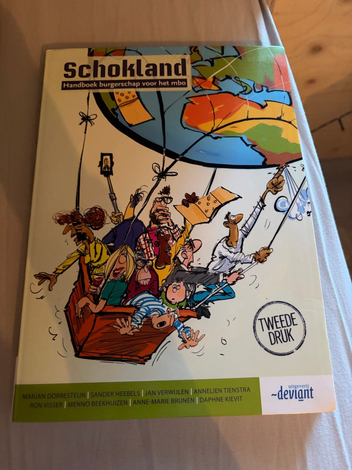 Schokland Handboek burgerschap voor het mbo - Tweede druk, Ophalen of Verzenden, Gamma, Zo goed als nieuw, MBO