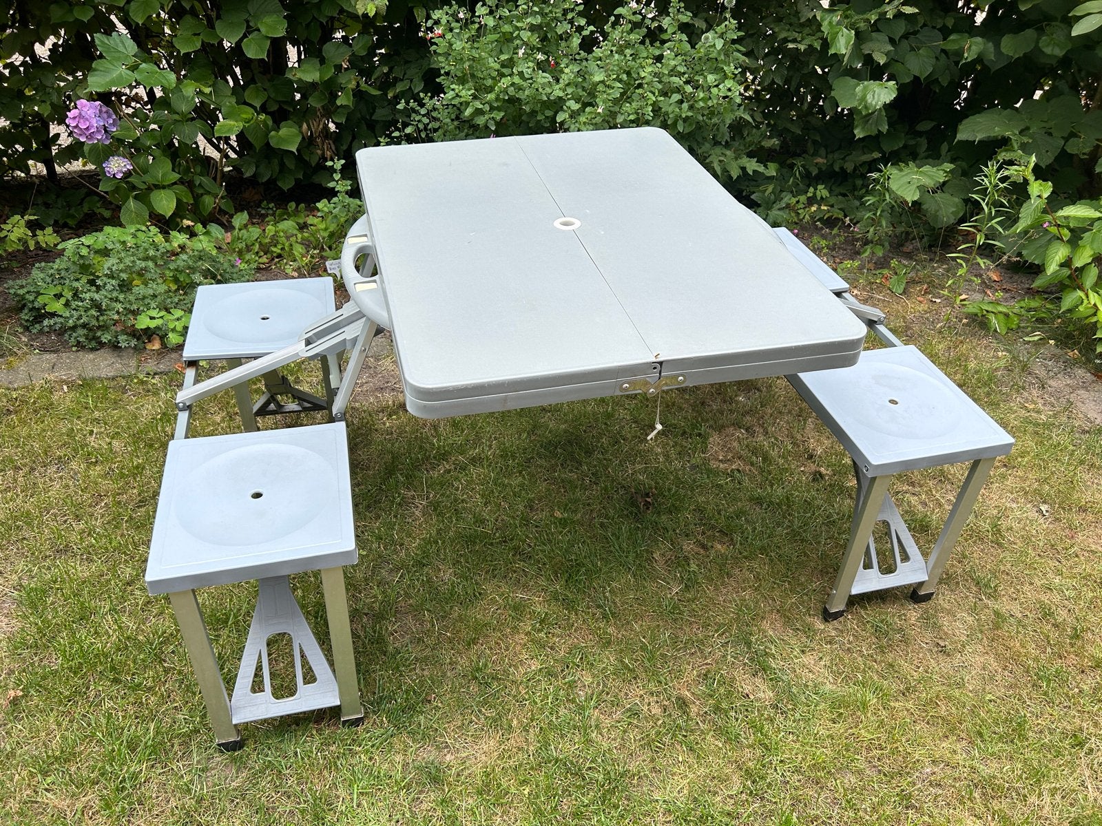 Opvouwbare campingtafel met 4 krukjes, Caravans en Kamperen, Ophalen, Gebruikt, Campingtafel
