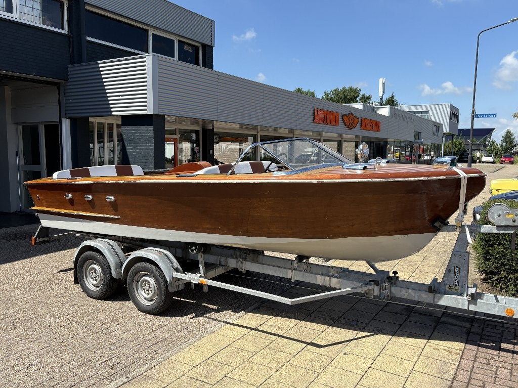 Chris Craft Continental 18Ft 1956 6-Cil. 3.0Ltr Incl.trailer, Watersport en Boten, Gebruikt, Binnenboordmotor, 120 tot 200 pk