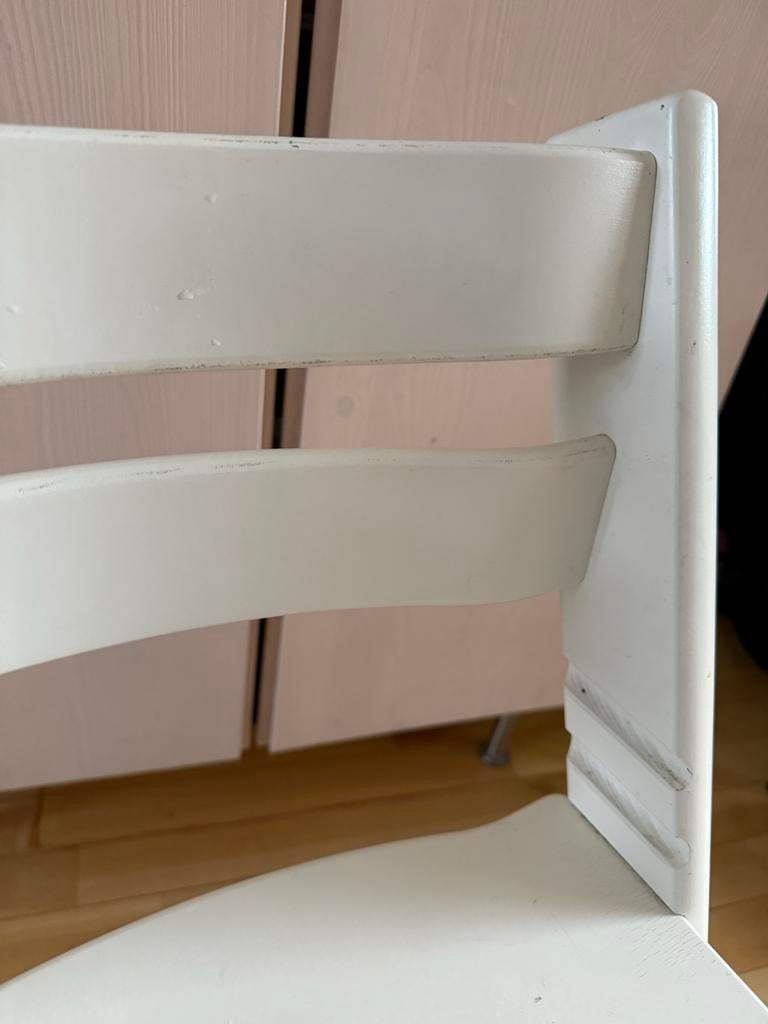 Stokke Trip Trap stoel wit - Meegroeistoel, Kinderen en Baby's, Kinderstoelen, Ophalen, Gebruikt, Meegroeistoel, Aanschuifbaar