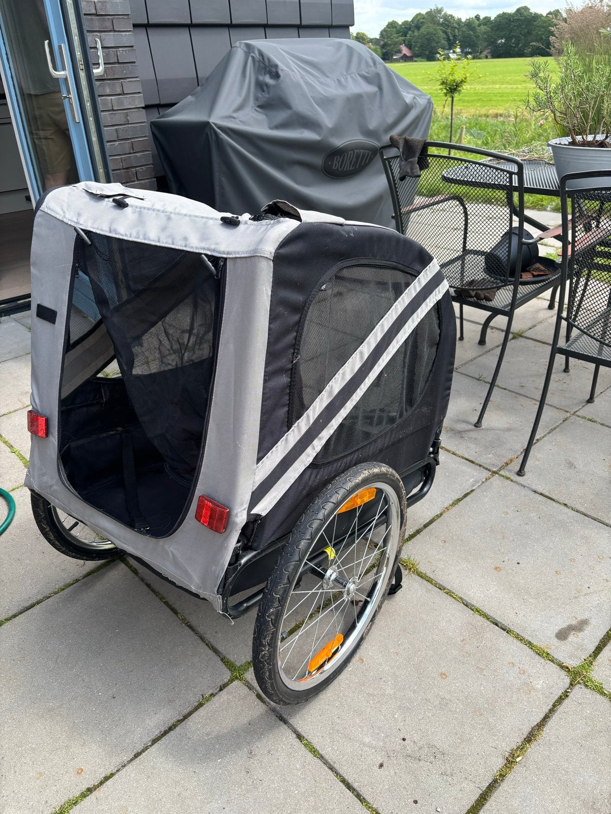Hondenkar / Fietskar voor hond, Ophalen, Gebruikt, Opvouwbaar, 20 tot 40 kg